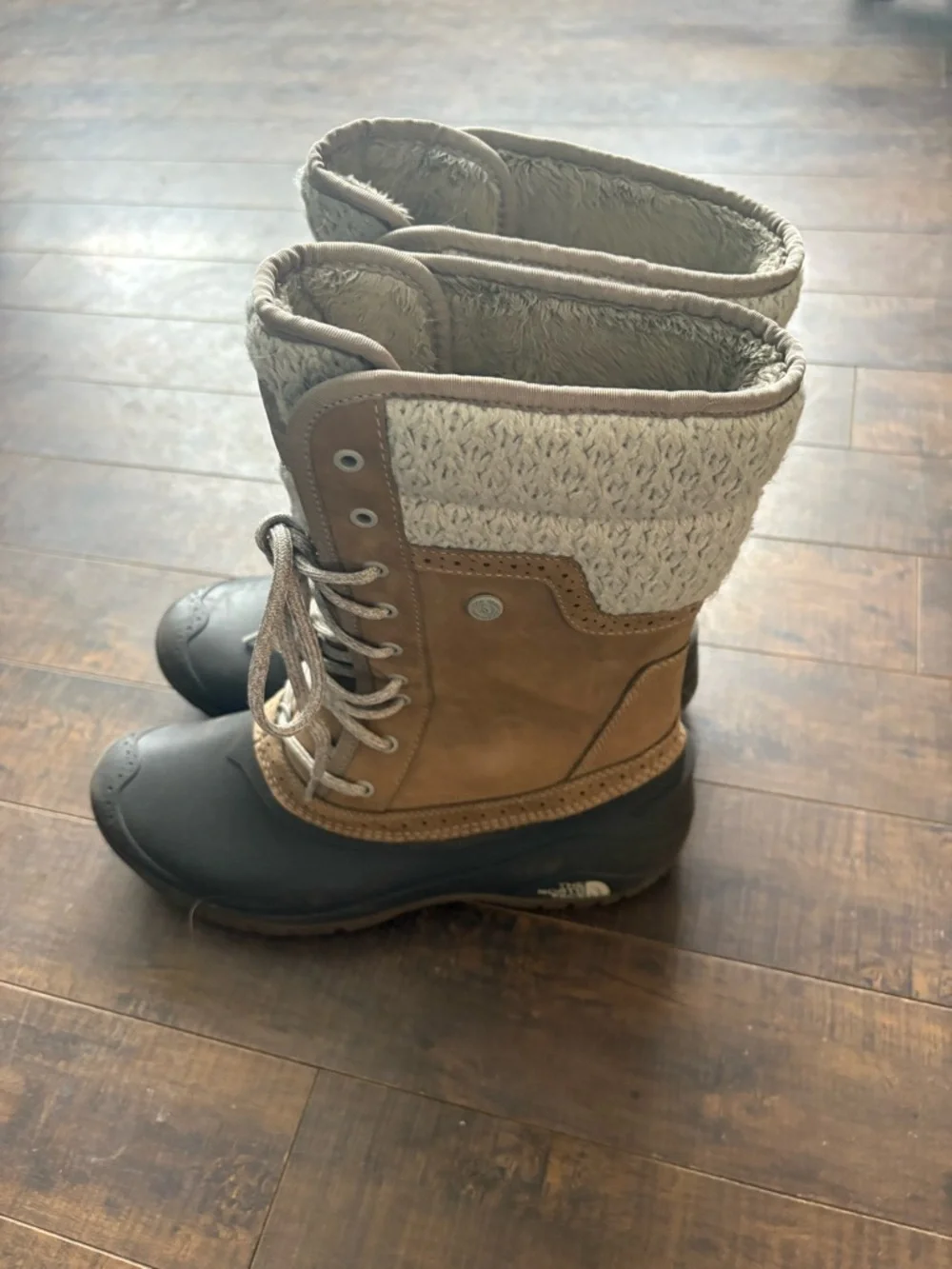 The North Face Shellista ll Mid boots - Picture 3 of 13